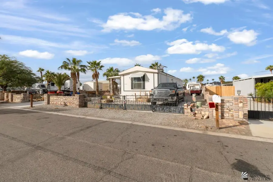 13698 E 47 DR, Yuma, AZ 85367 - Image #2