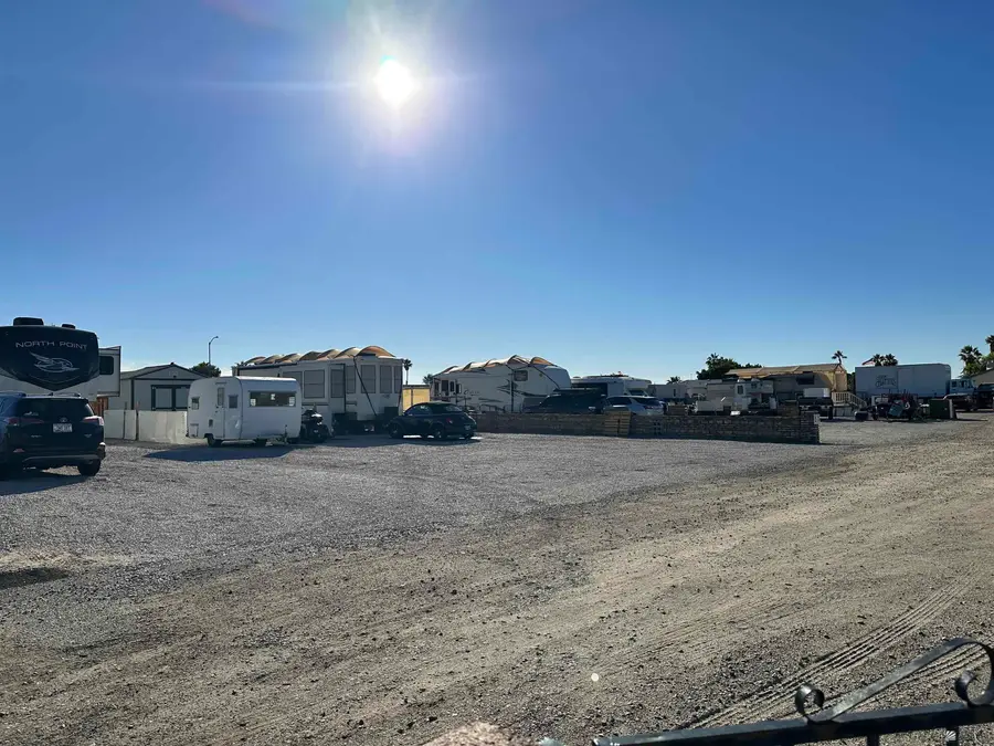 11336 S RENEE AVE, Yuma, AZ 85367 - Image #2