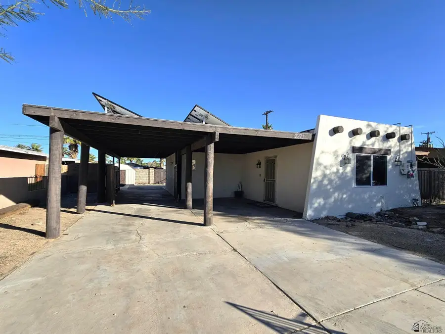 2271 S OLIVIA AVE, Yuma, AZ 85365 - Image #2