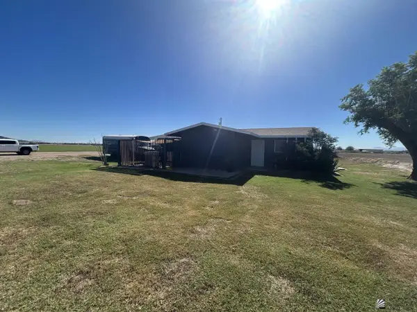 33690 E COUNTY 8 ST, Wellton, AZ 85356