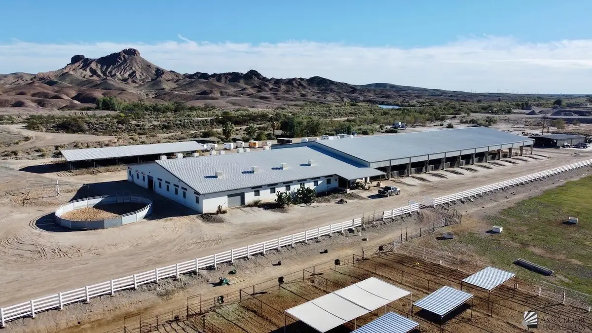 7867 E COUNTY 2 St, Yuma, AZ 85365 - Image #1