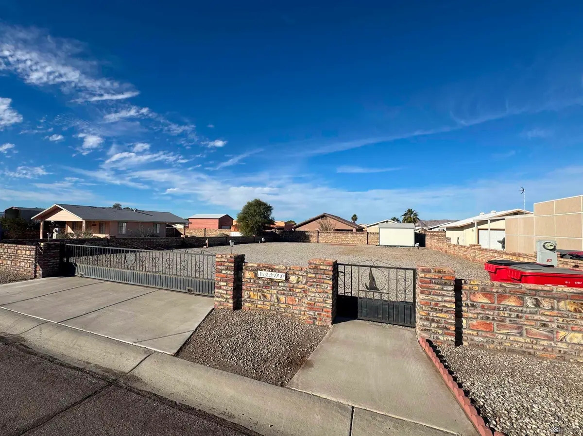 13590 E 52 DR, Yuma, AZ 85367 - Image #1