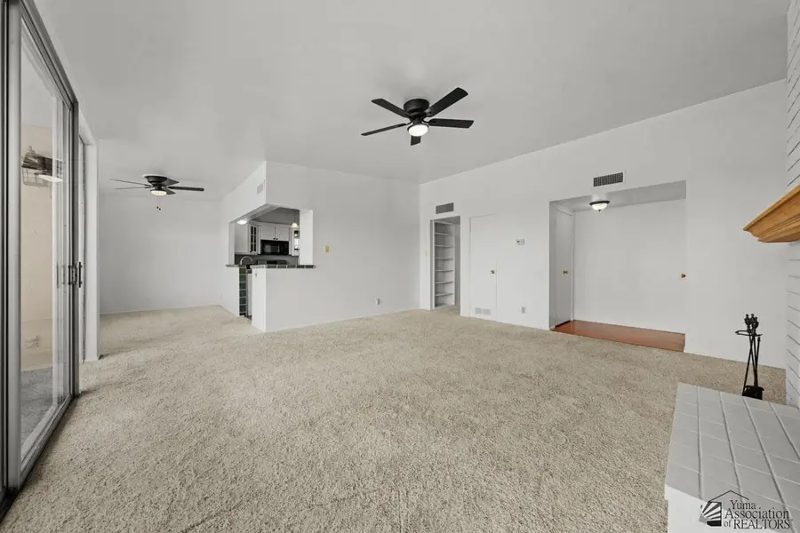 500 E COUNTRY CLUB DR, Yuma, AZ 85365 - Image #3