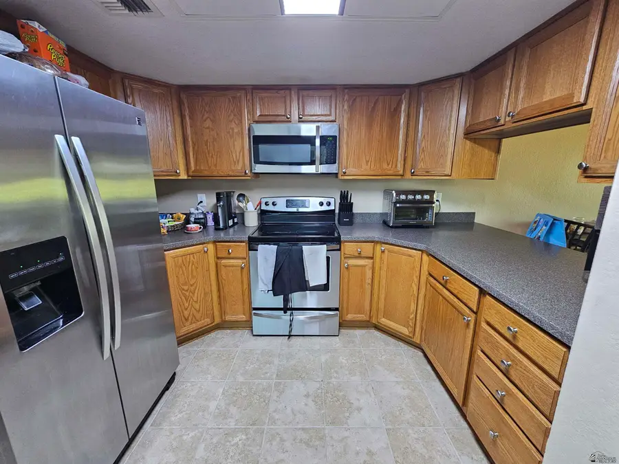 10312 S DEL REY DR, Yuma, AZ 85367 - Image #3