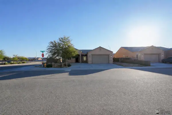 3703 S FALCON DR, Yuma, AZ 85365