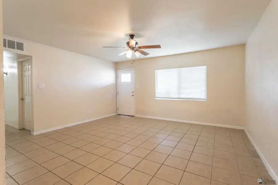 919 E 25 PL, Yuma, AZ 85364 - #3