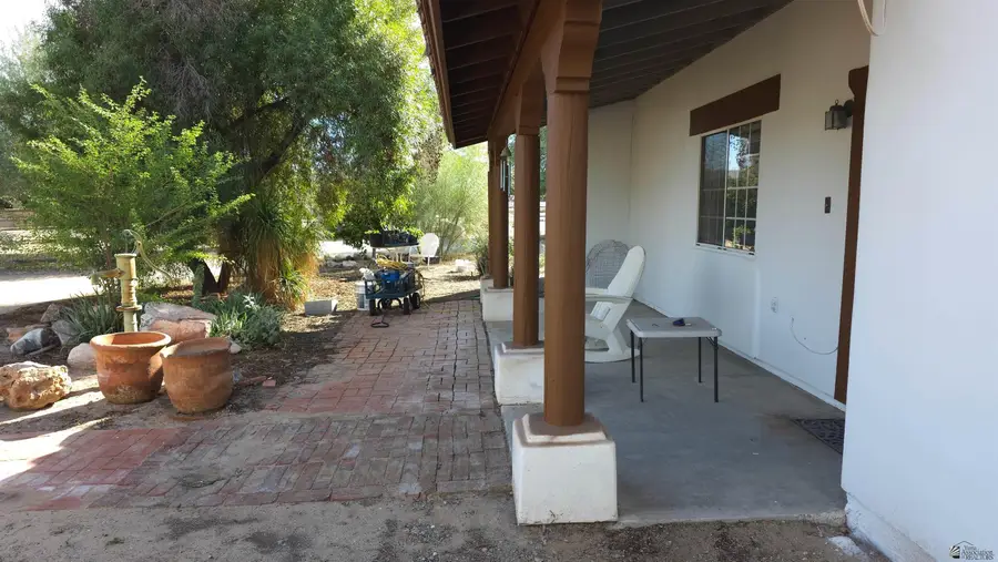 17652 S AVE B 1/2, Somerton, AZ 85350 - Image #2