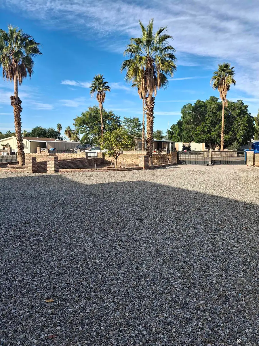 12463 E 37 ST, Yuma, AZ 85367 - Image #3