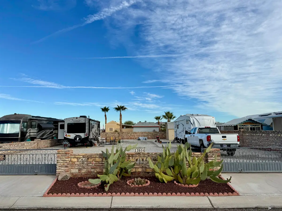 13604 E 51 LN, Yuma, AZ 85367 - Image #1