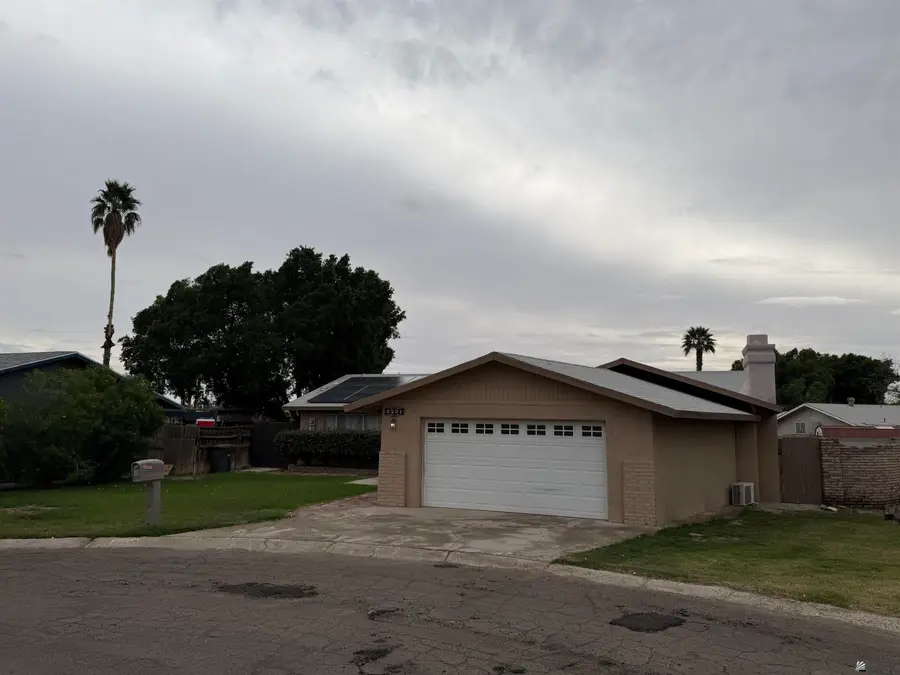2231 W BROOK ST, Yuma, AZ 85364 - Image #2