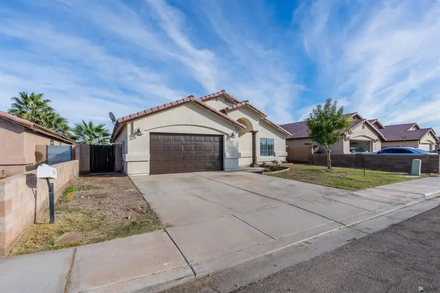 1701 S 45 DR, Yuma, AZ 85364 - Image #2
