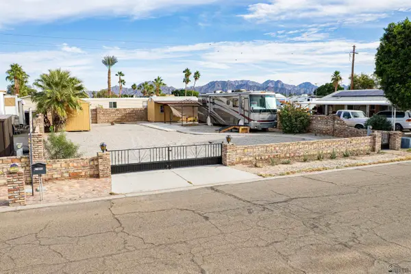 11847 S Helen DR, Yuma, AZ 85367