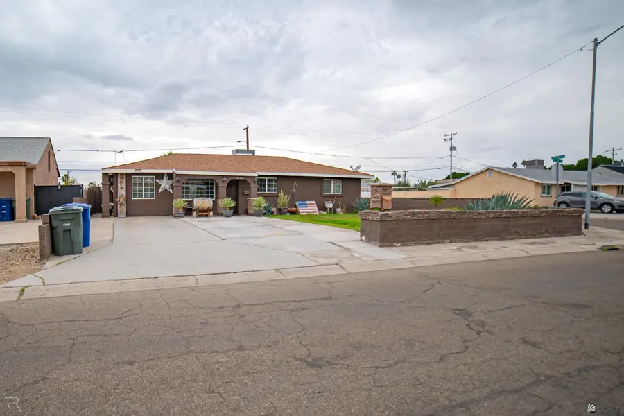 2332 S 6 AVE, Yuma, AZ 85364 - Image #3