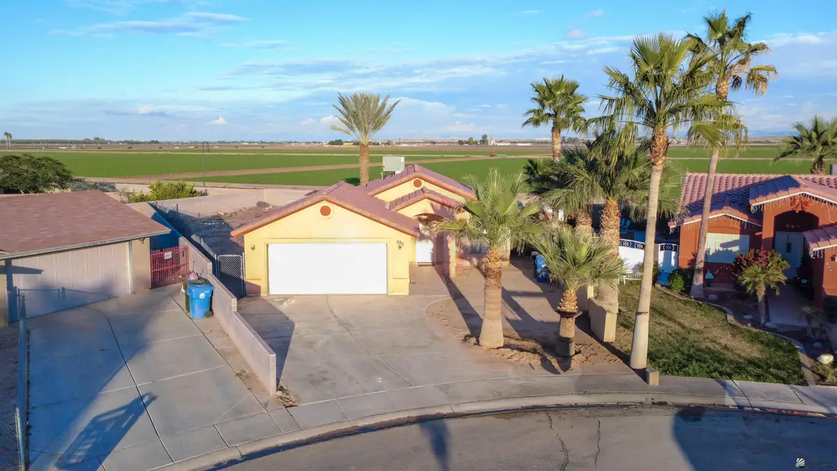 582 S CHOLLA AVE, Somerton, AZ 85350 - Image #1