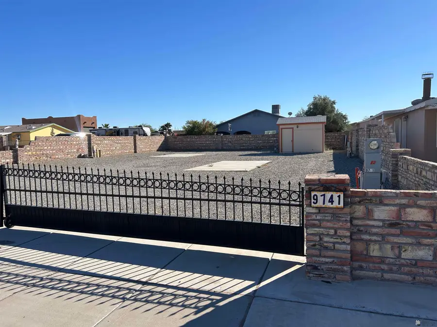 9741 E 37 PL, Yuma, AZ 85365 - Image #2