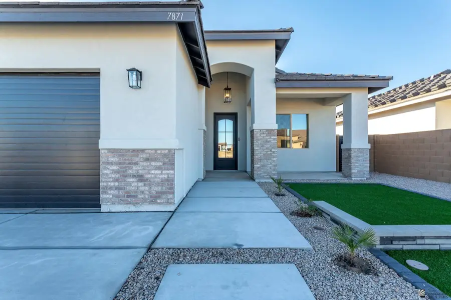 7871 E 35 ST, Yuma, AZ 85365 - Image #2