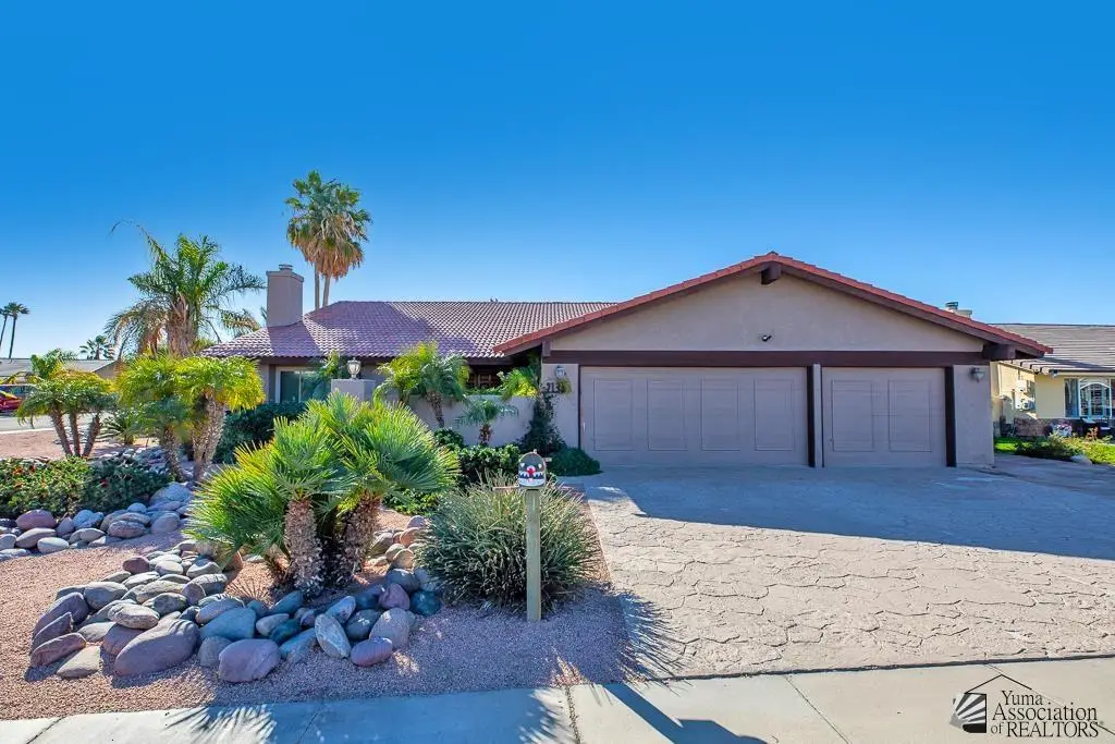 2135 E 26 WAY, Yuma, AZ 85365 - Image #1
