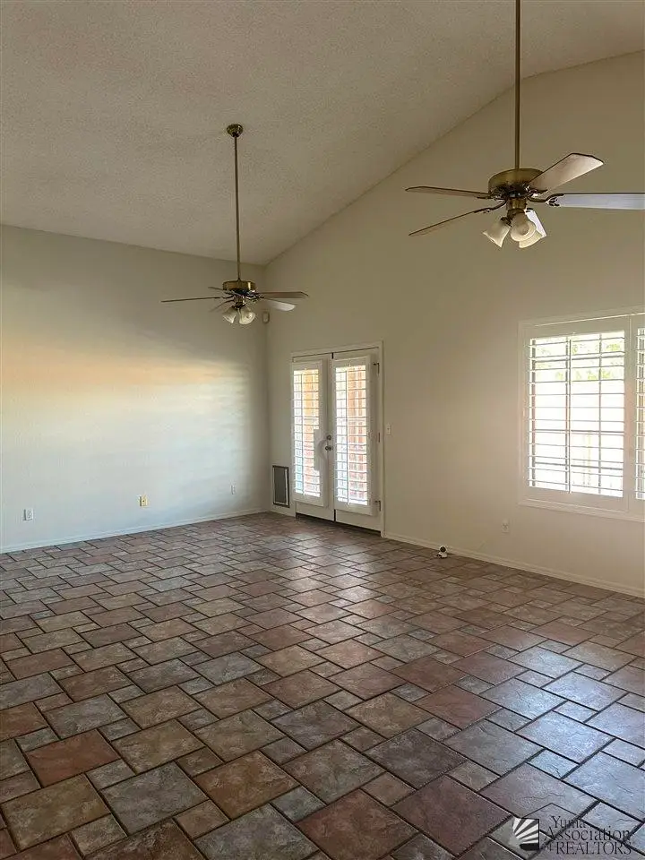 1180 W 36 LN, Yuma, AZ 85365 - Image #3
