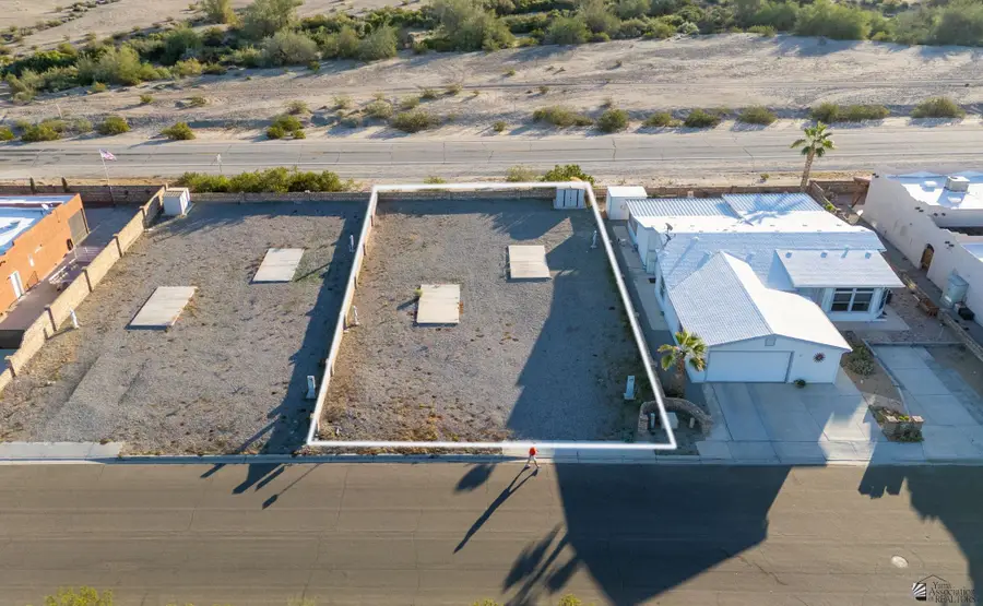 13557 S KARIMME AVE, Yuma, AZ 85367 - Image #2