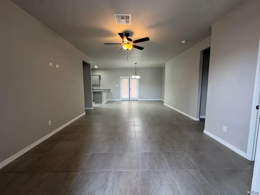 10615 E 45 PL, Yuma, AZ 85367 - Image #3