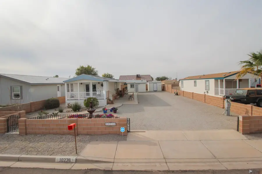 10236 S AVENIDA COMPADRES, Yuma, AZ 85365 - Image #3