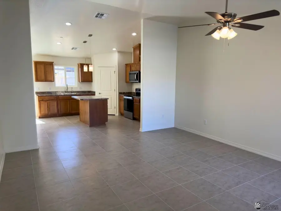3732 E SANTA PALMIRA ST, San Luis, AZ 85336 - Image #2