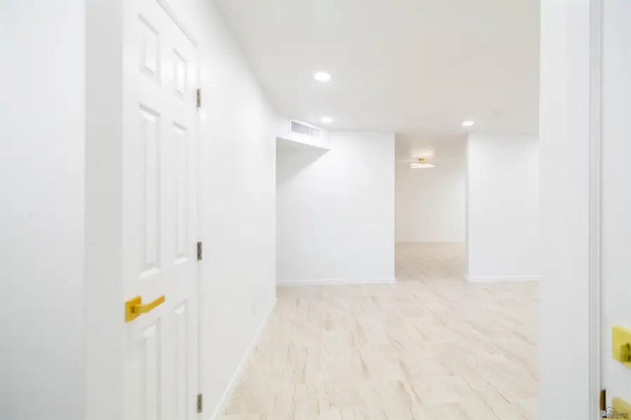 1918 W 19 PL, Yuma, AZ 85364 - Image #2