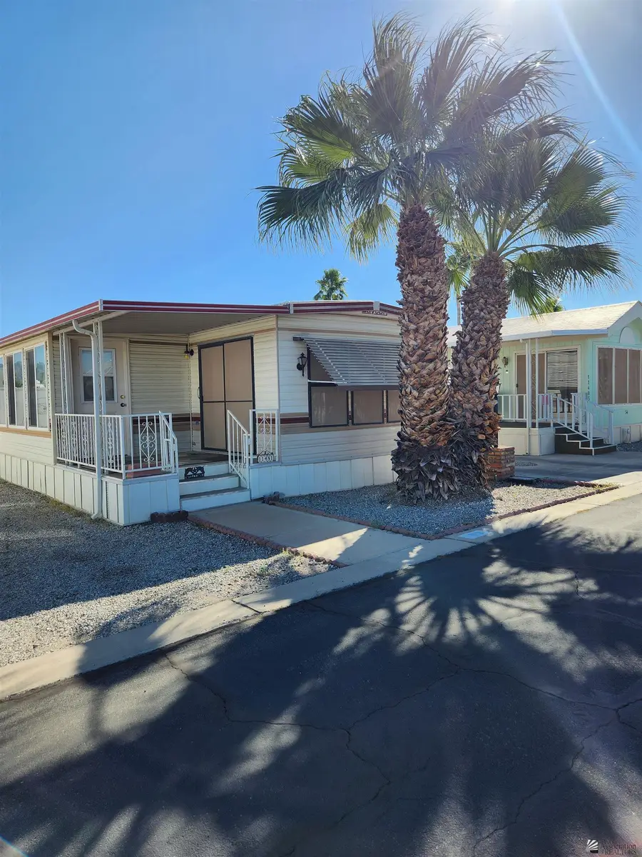 11481 S CLARA ANITA DR, Yuma, AZ 85367 - Image #2