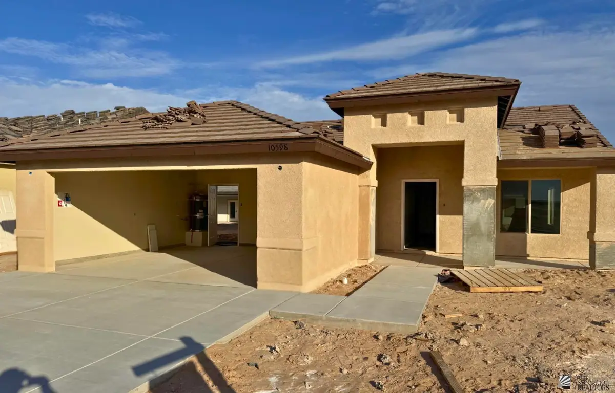 10544 E 45 ST, Yuma, AZ 85367 - Image #1