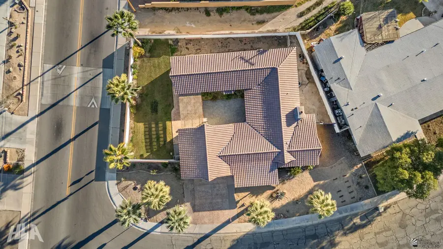 365 E MESQUITE, Yuma, AZ 85364 - Image #2