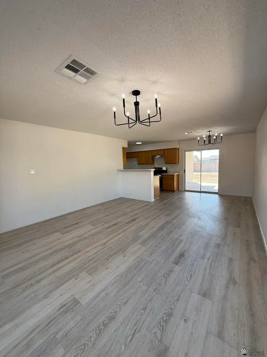 8913 E 38 PL, Yuma, AZ 85365 - Image #3