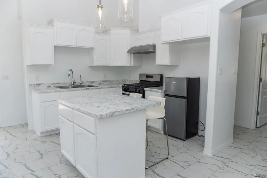 3805 E SANTA ROSALINA LN, San Luis, AZ 85336 - Image #2