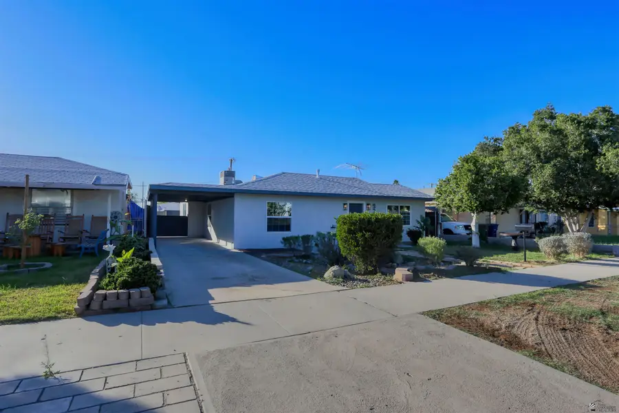 932 S 9 AVE, Yuma, AZ 85364 - Image #2