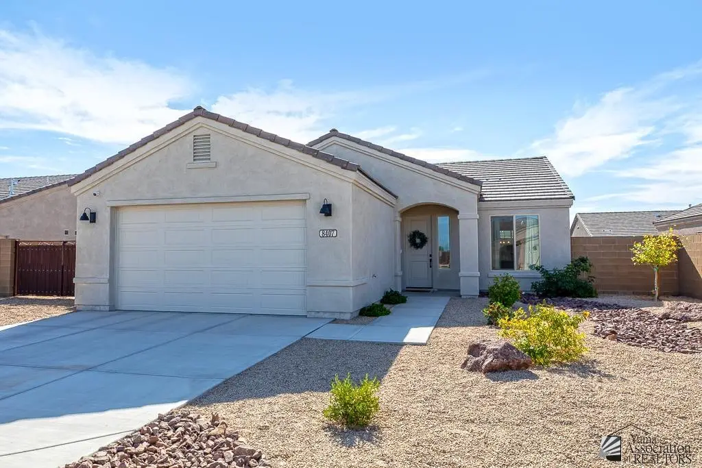 8407 E 34 PL, Yuma, AZ 85365 - Image #1