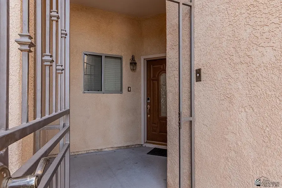11785 E CALLE GAUDI, Yuma, AZ 85367 - Image #2