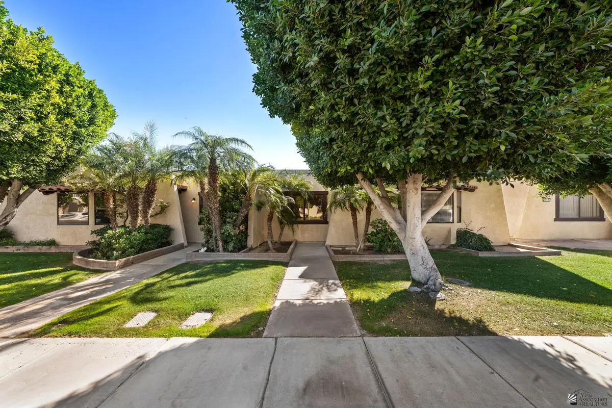 529 E 26 ST, Yuma, AZ 85364 - Image #1