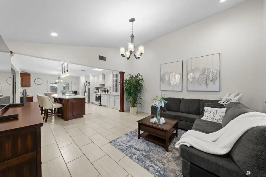 529 E 26 ST, Yuma, AZ 85364 - Image #2