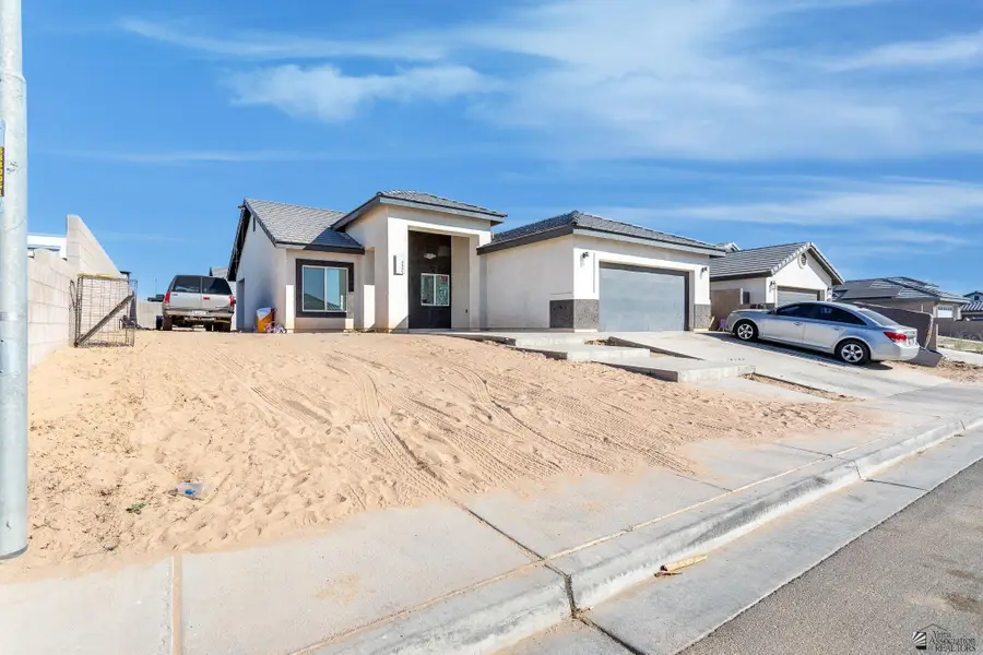 4248 E NADINE ST, San Luis, AZ 85336 - Image #2