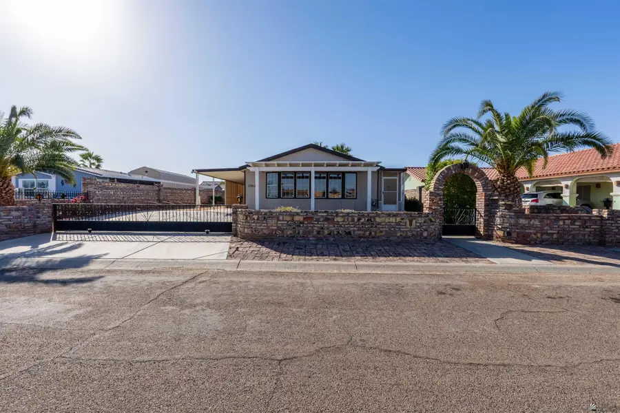 13621 E 55 DR, Yuma, AZ 85367 - Image #2