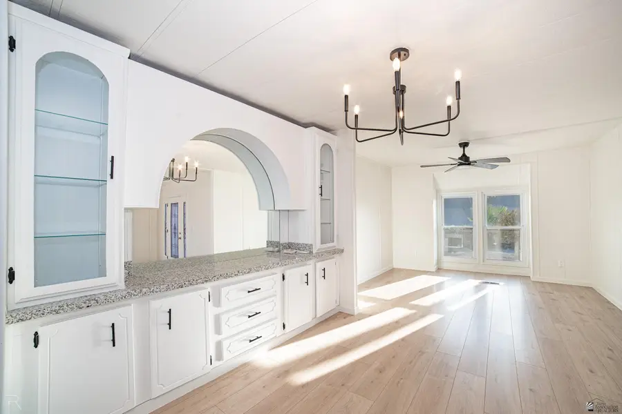 11279 S PHOENIX DR, Yuma, AZ 85367 - Image #3