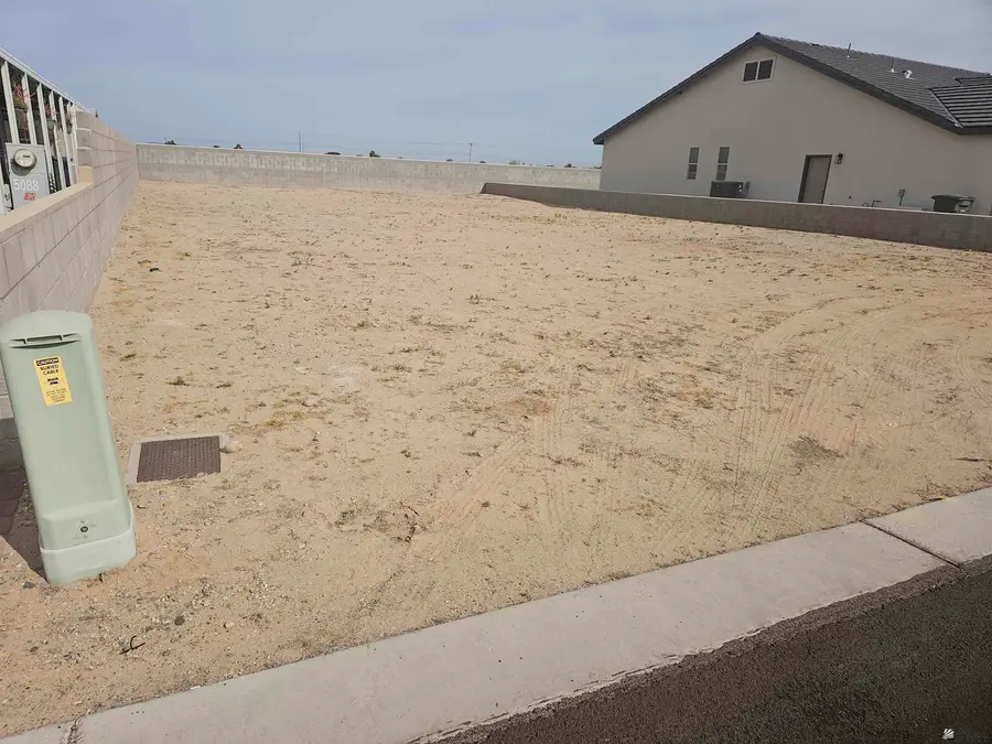 5100 E 33 PL, Yuma, AZ 85365 - Image #2