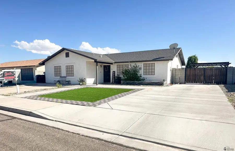 8767 E 37 LN, Yuma, AZ 84365 - Image #2