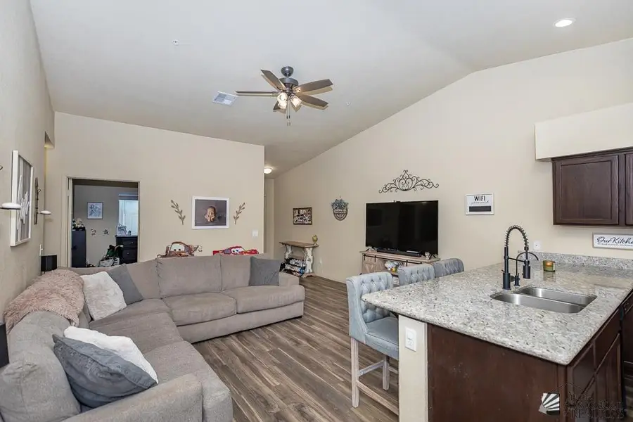 7308 E 37 PL, Yuma, AZ 85365 - Image #3