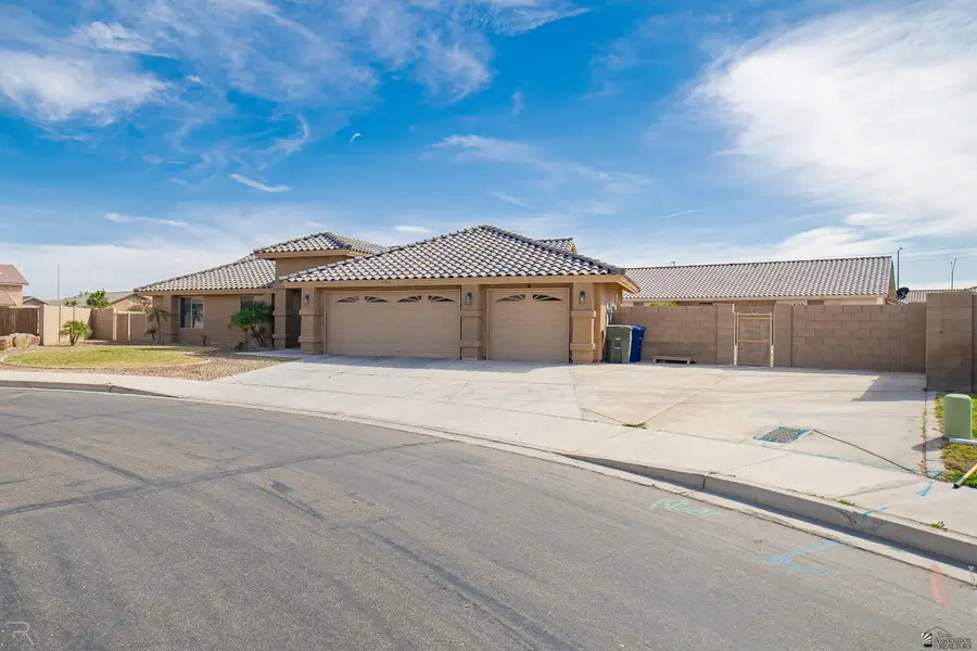 6163 E 47 ST, Yuma, AZ 85365 - #3