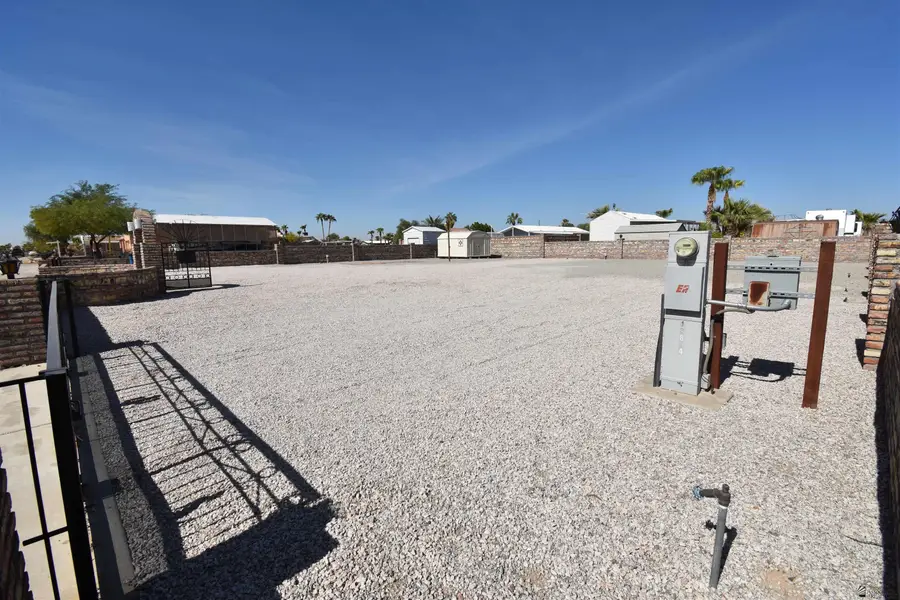 13854 E 52 ST, Yuma, AZ 85367 - #2