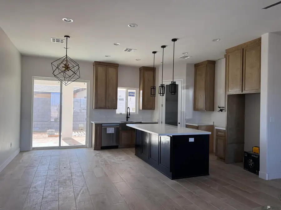 10597 E 45 LN, Yuma, AZ 85367 - #2