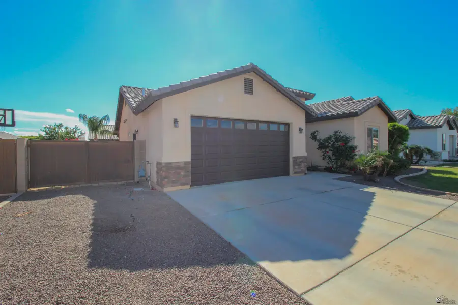 263 E 13 ST, Somerton, AZ 85350 - #3