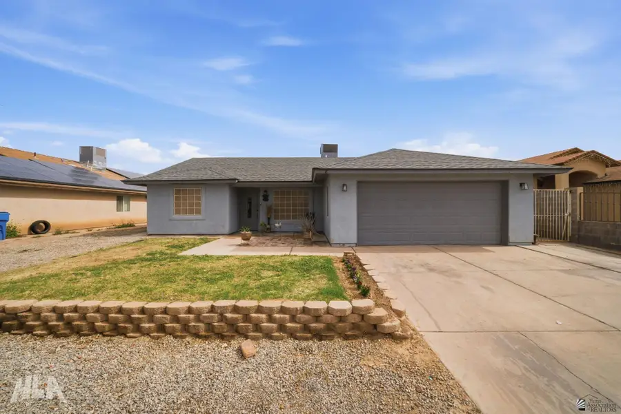 698 S COLUMBIA AVE, Somerton, AZ 85350 - #2