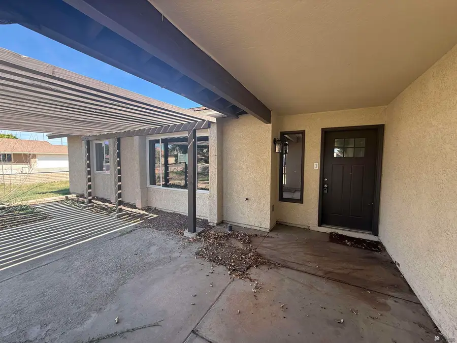 1249 S 40 DR, Yuma, AZ 85364 - #3