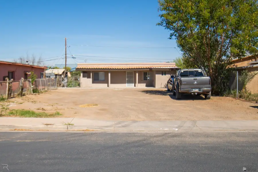 816 W SPRING ST, Somerton, AZ 85350 - #2